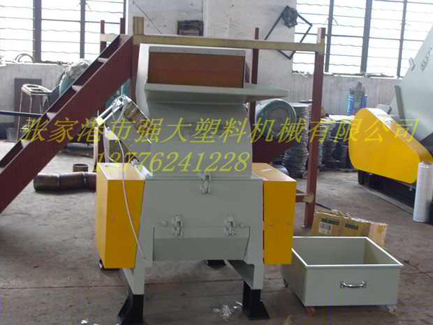 塑料撕碎機(jī)以質(zhì)量過(guò)硬“走出去”